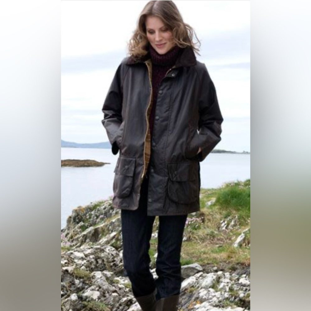 SOLD Barbour  Beaufort Men’s 34 Olive / Womens XS